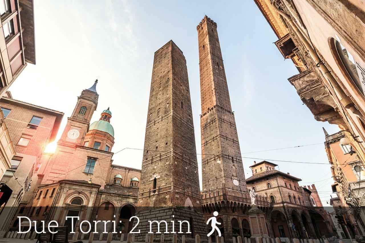 Luxury 65Mq Under The Two Towers Lägenhet Bologna Exteriör bild
